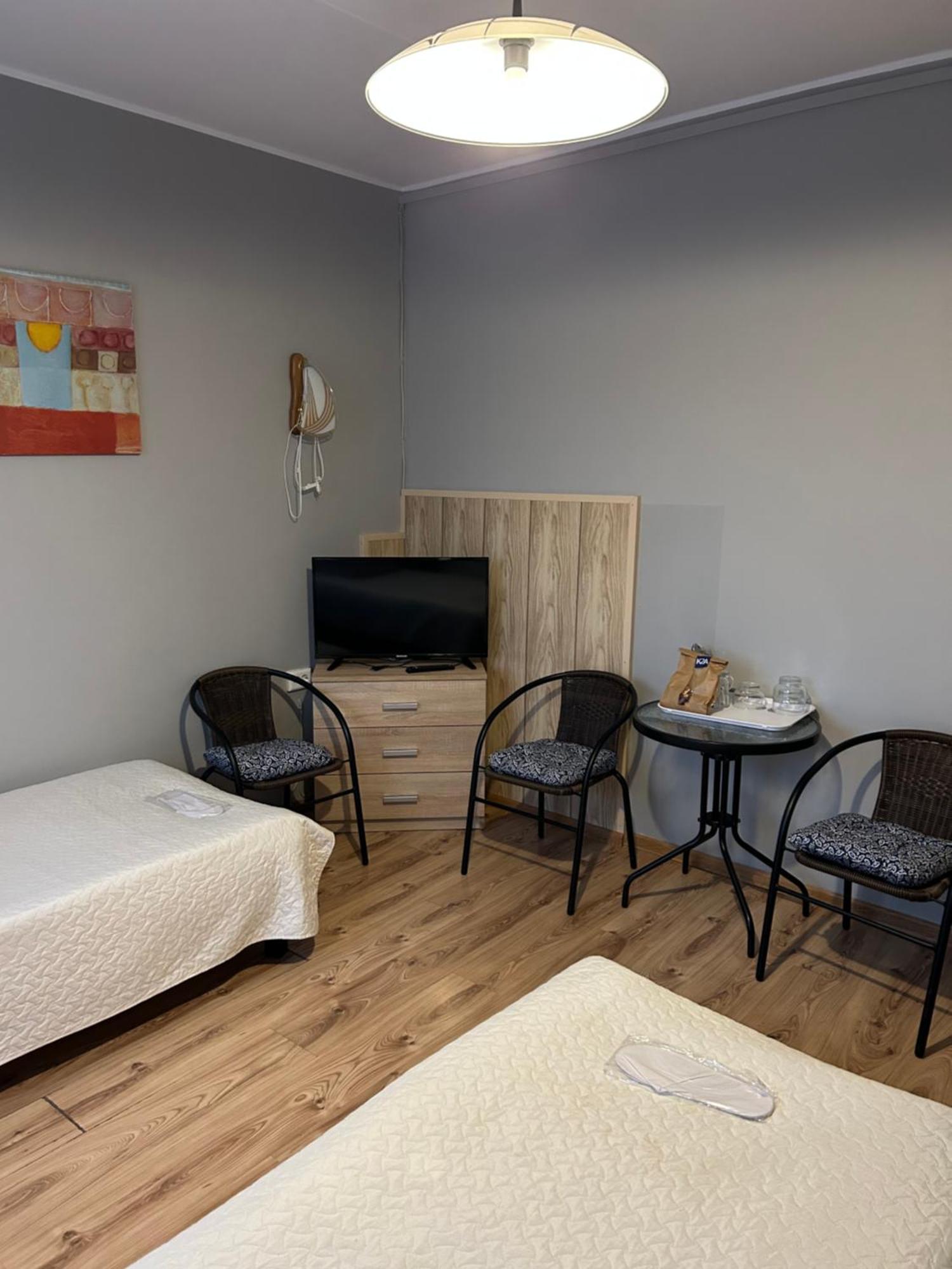 Narva Kangelaste 2 Apartments Ngoại thất bức ảnh